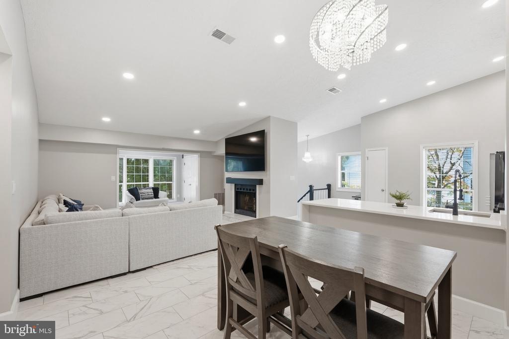 7753 WILLOW POINT DRIVE Unit: 7753