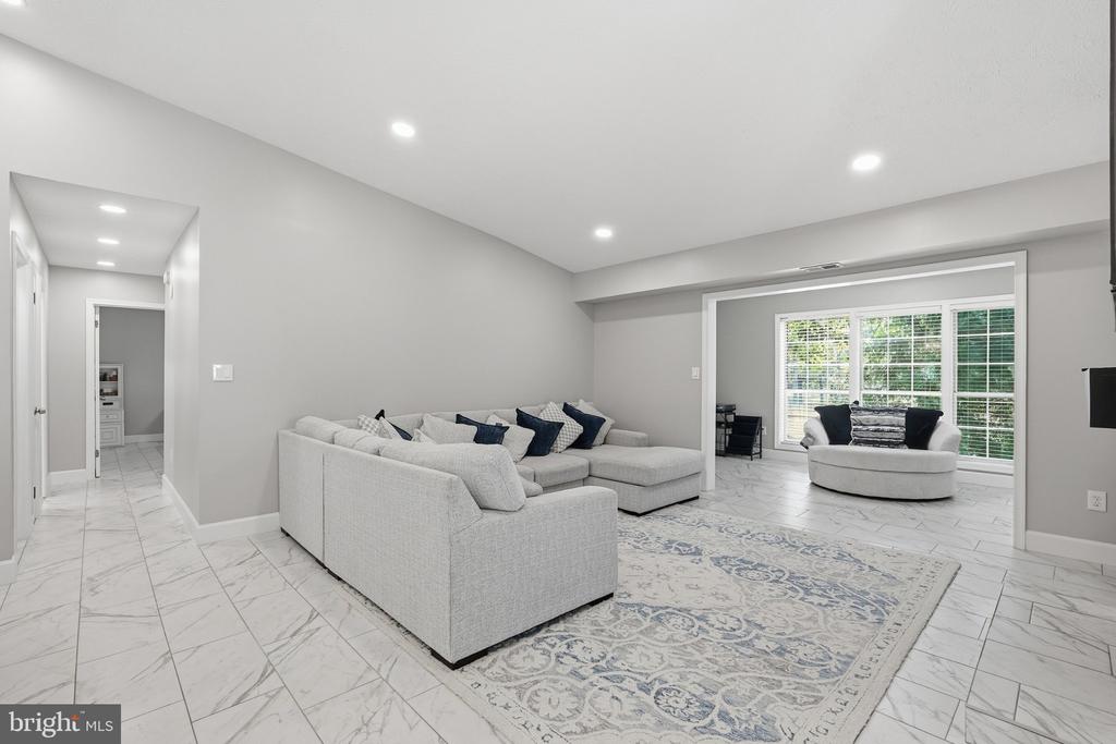 7753 WILLOW POINT DRIVE Unit: 7753