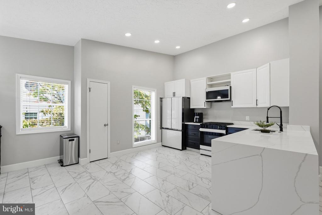 7753 WILLOW POINT DRIVE Unit: 7753