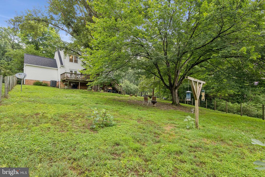 8138 LAMBS CREEK CHURCH ROAD