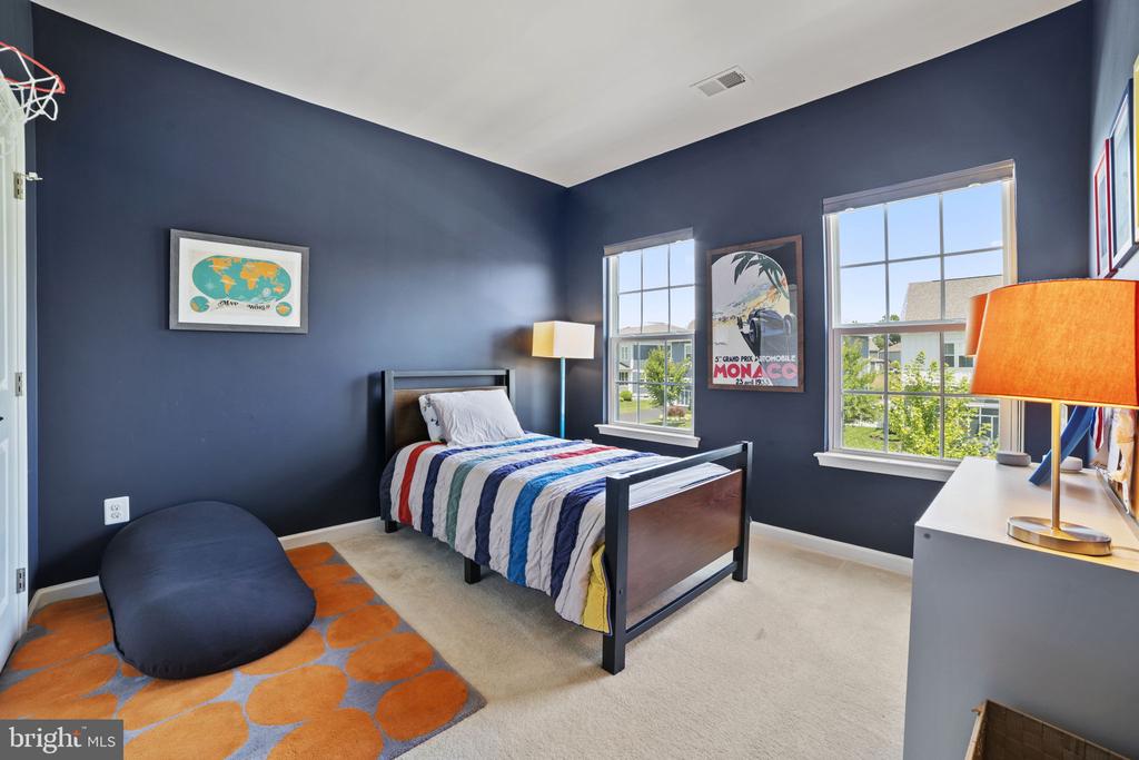 24687 BLACK WILLOW DRIVE