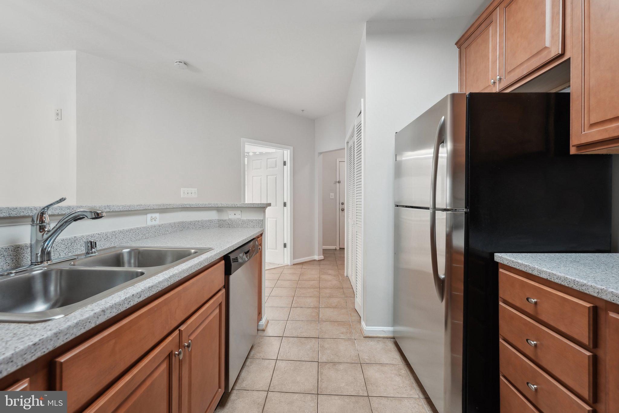 21216 MCFADDEN SQUARE 206