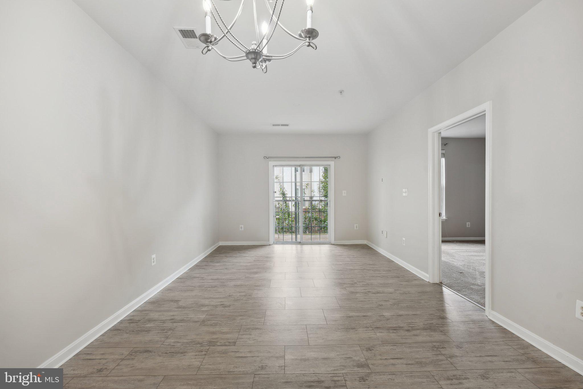 21216 MCFADDEN SQUARE 206
