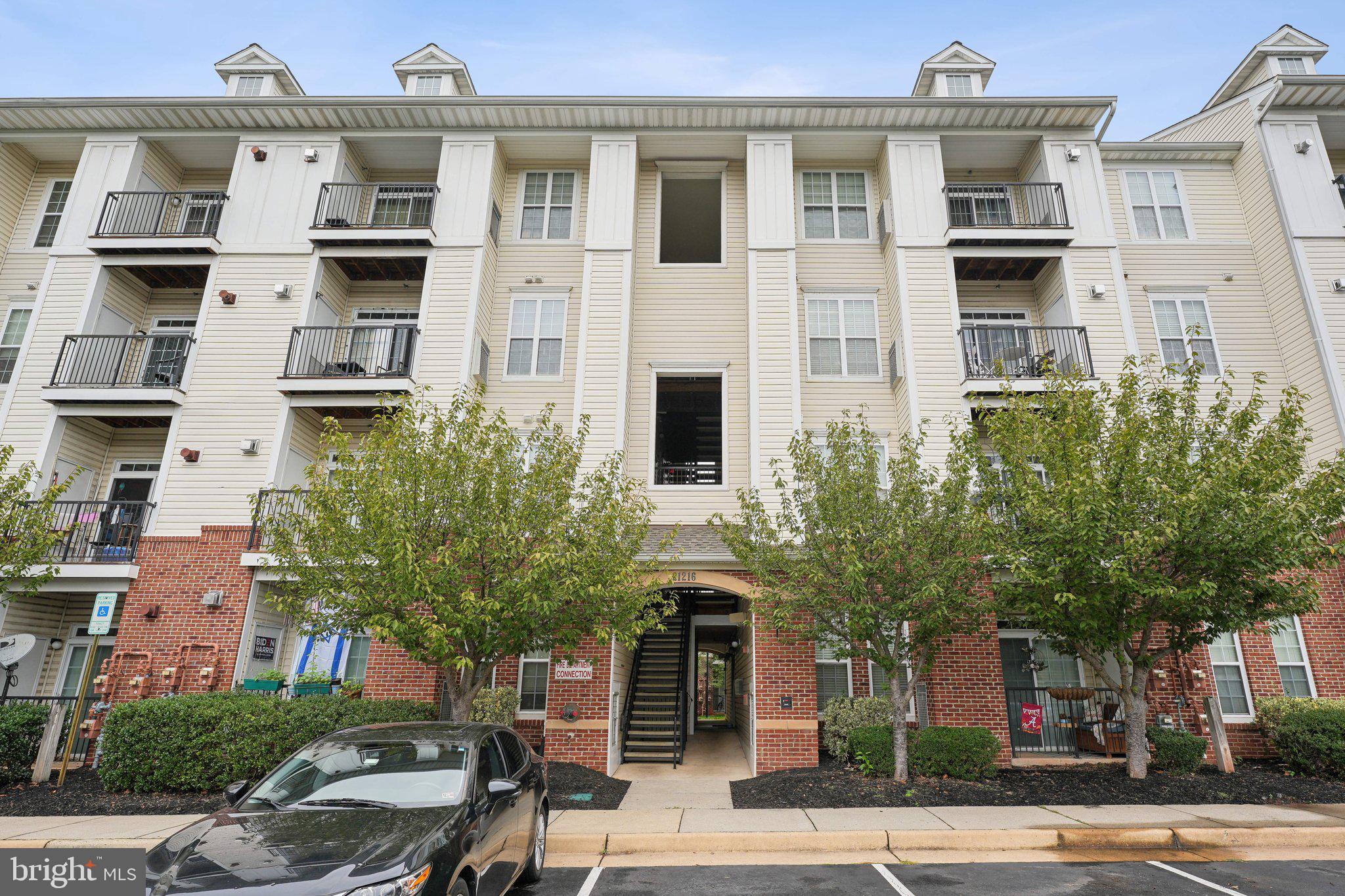 21216 MCFADDEN SQUARE 206
