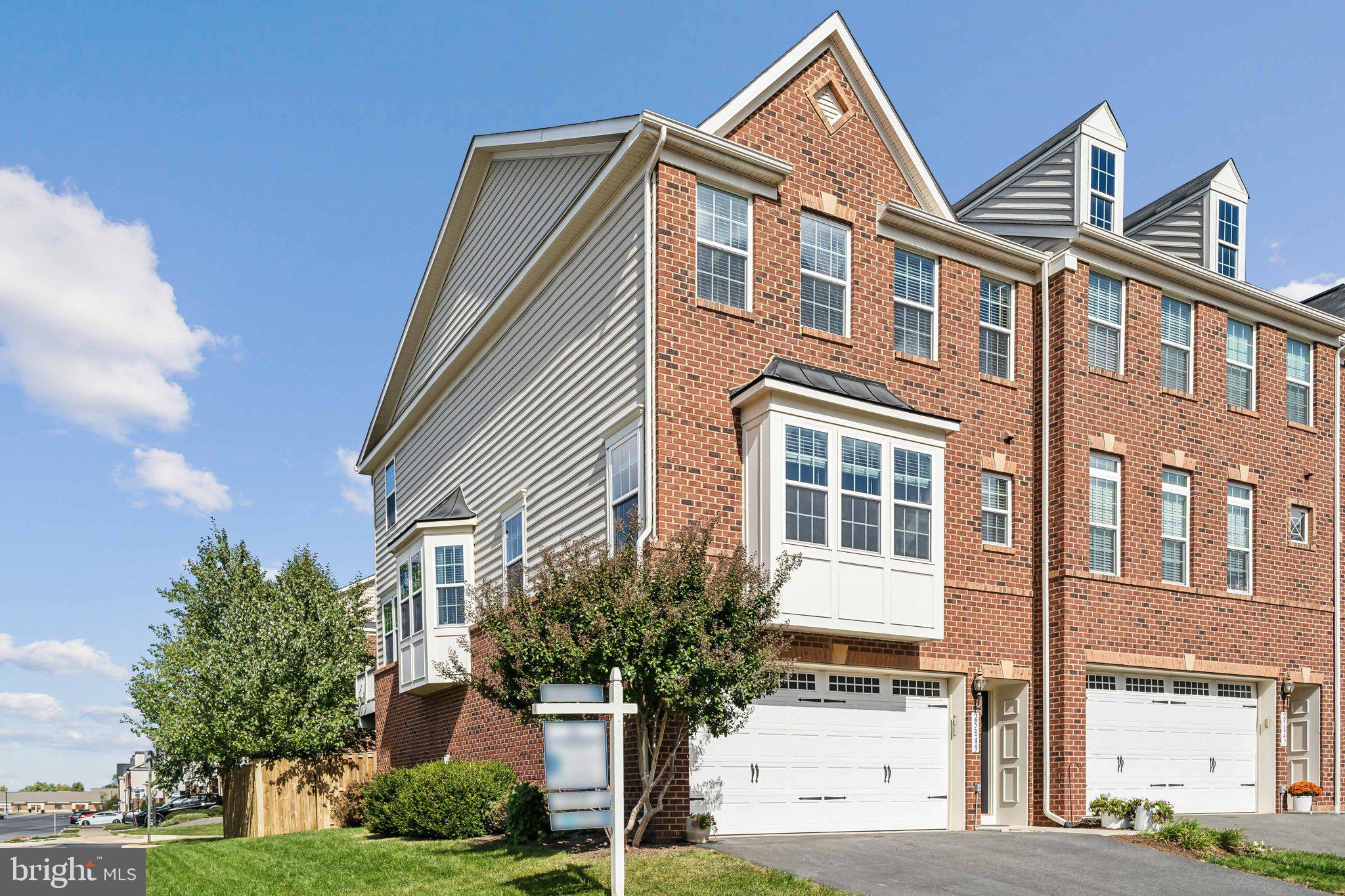 25849 CLAIRMONT MANOR SQUARE