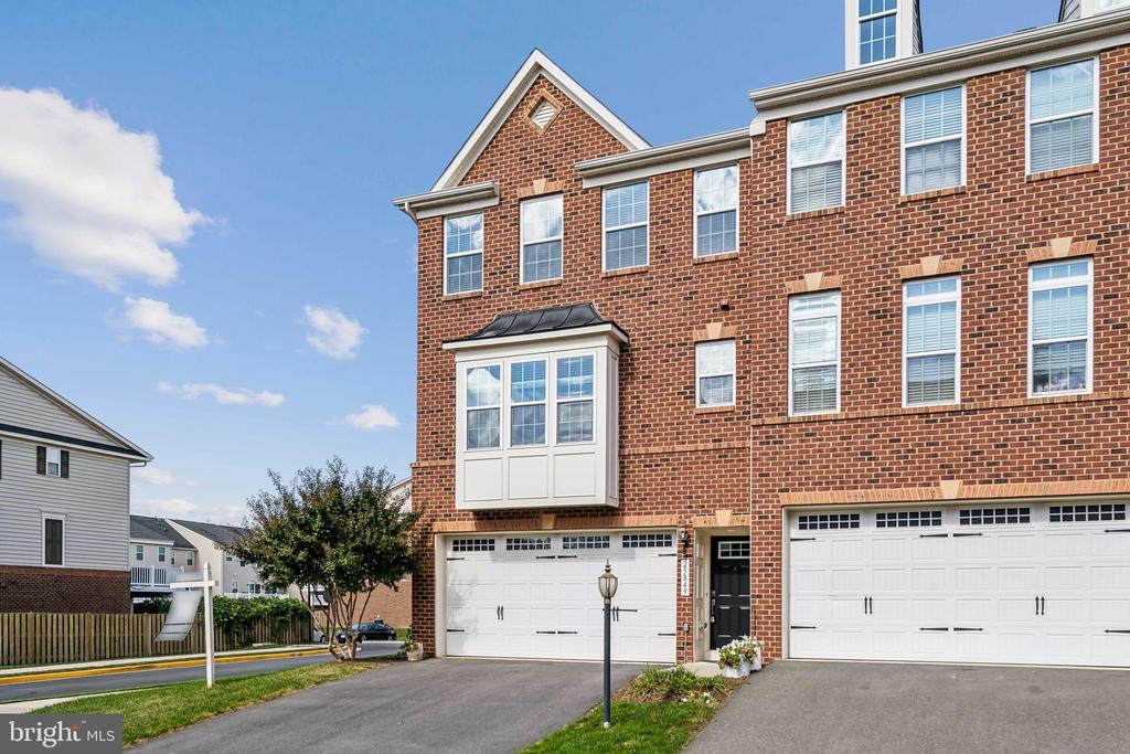 25849 CLAIRMONT MANOR SQUARE