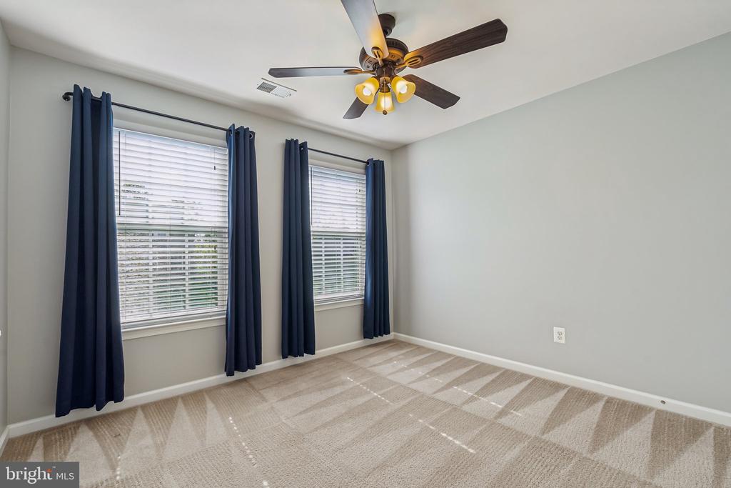 25849 CLAIRMONT MANOR SQUARE
