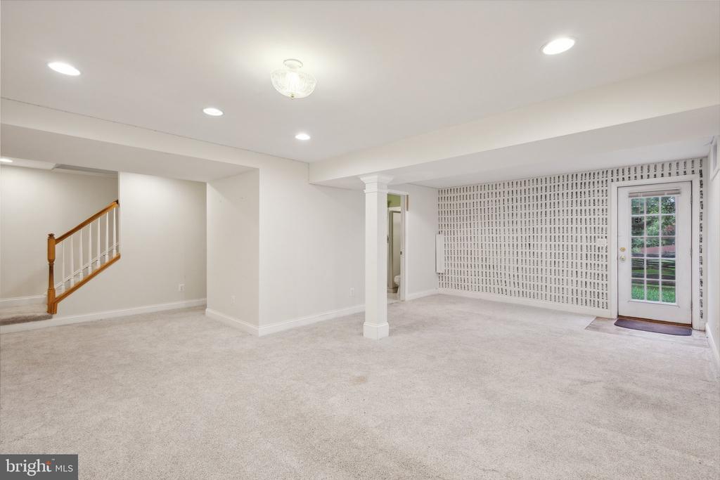 45574 CLYDESDALE COURT