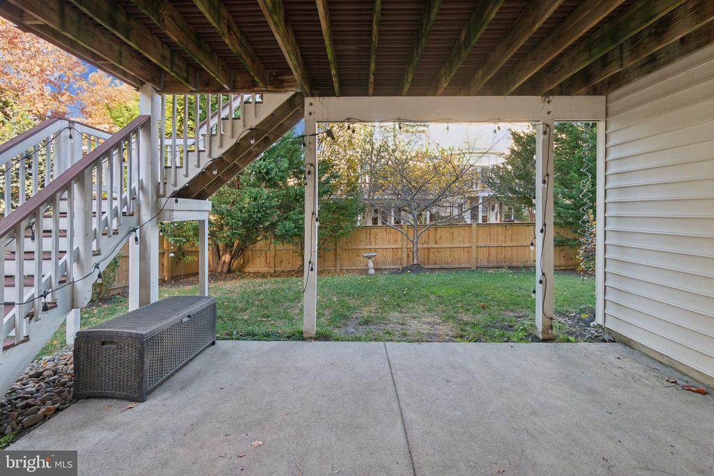 19044 CRIMSON CLOVER TERRACE