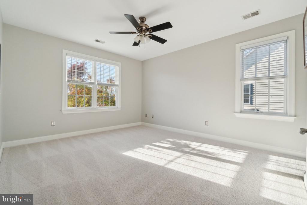 19044 CRIMSON CLOVER TERRACE