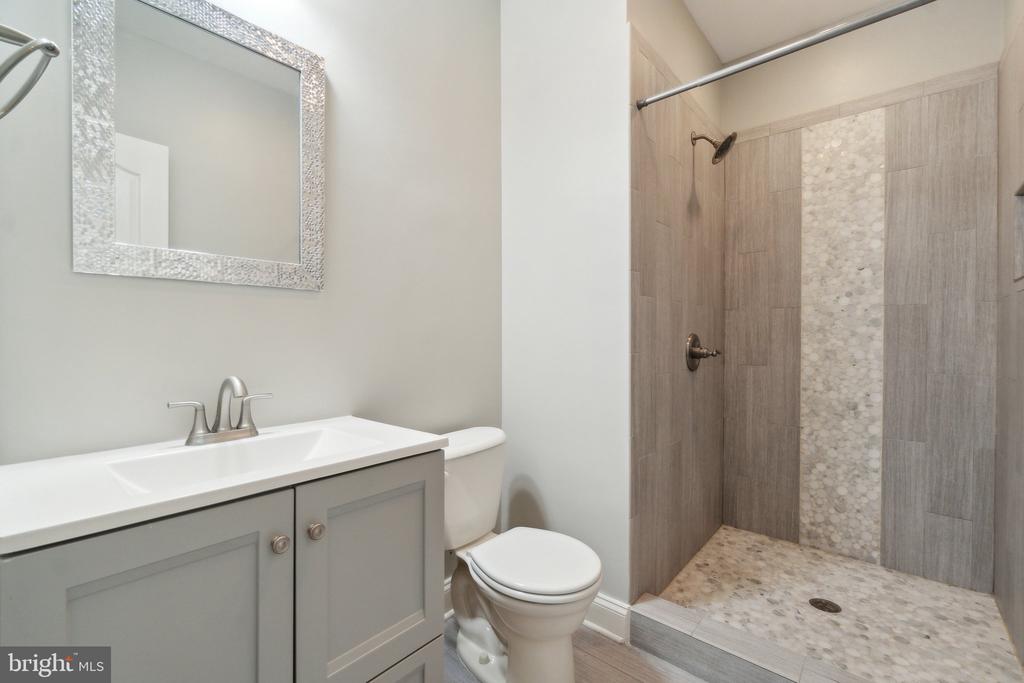 19044 CRIMSON CLOVER TERRACE