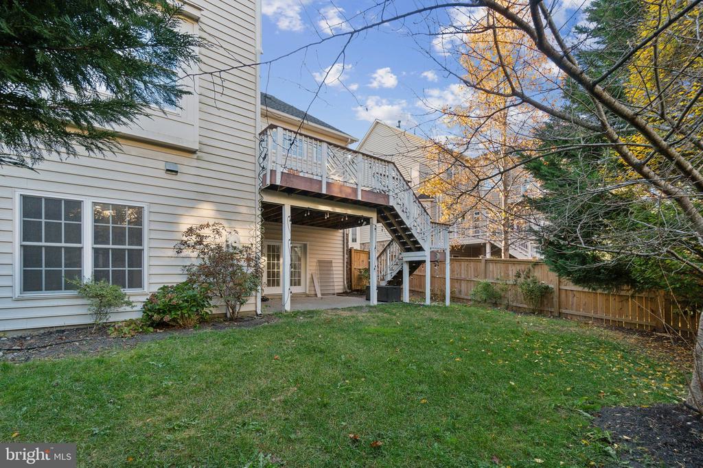 19044 CRIMSON CLOVER TERRACE