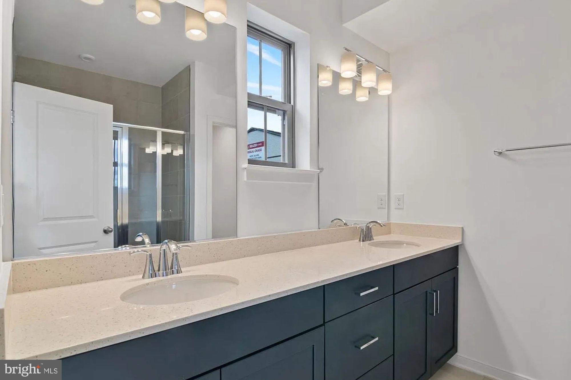 20927 BLUEBIRD SQUARE