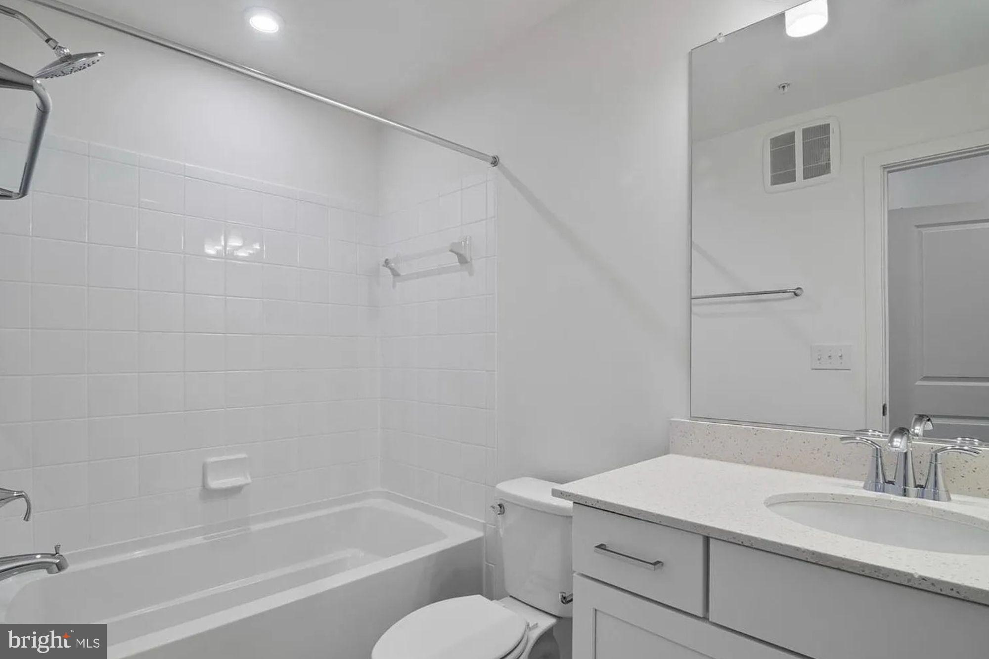 20927 BLUEBIRD SQUARE