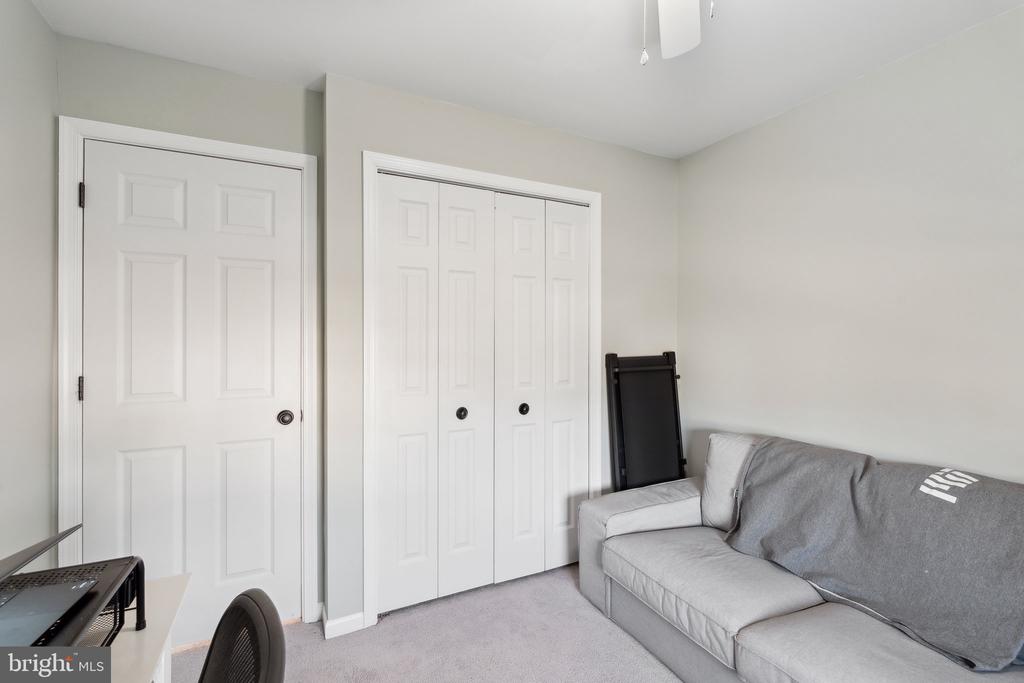 43854 LABURNUM SQUARE