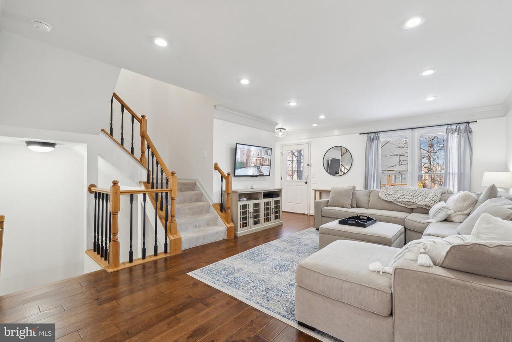 43854 LABURNUM SQUARE