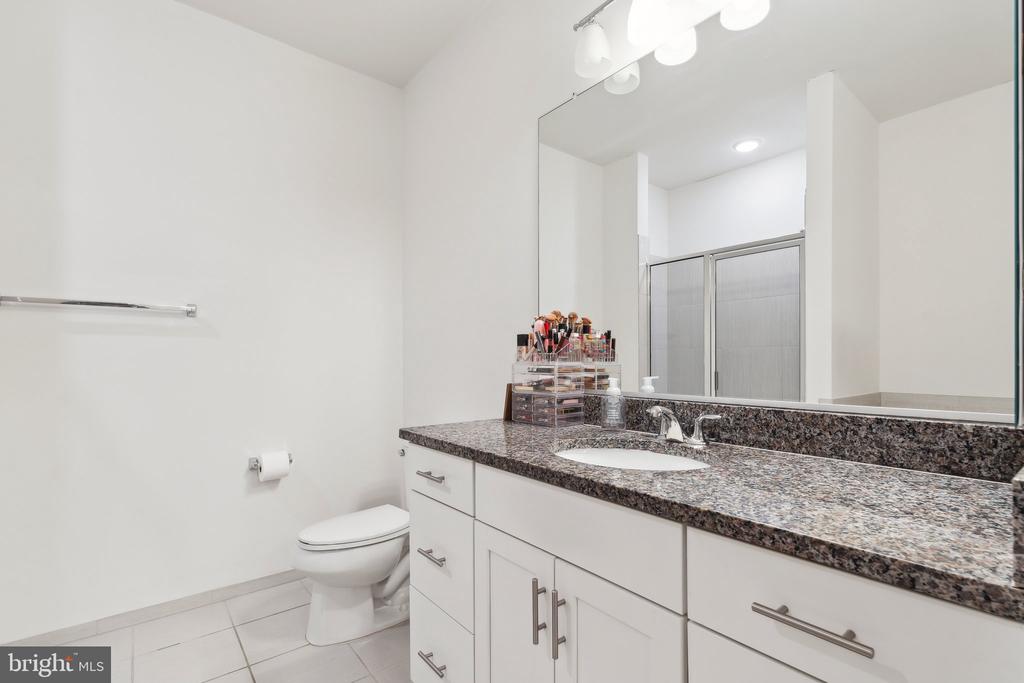 1514 RIBBON LIMESTONE TERRACE SE