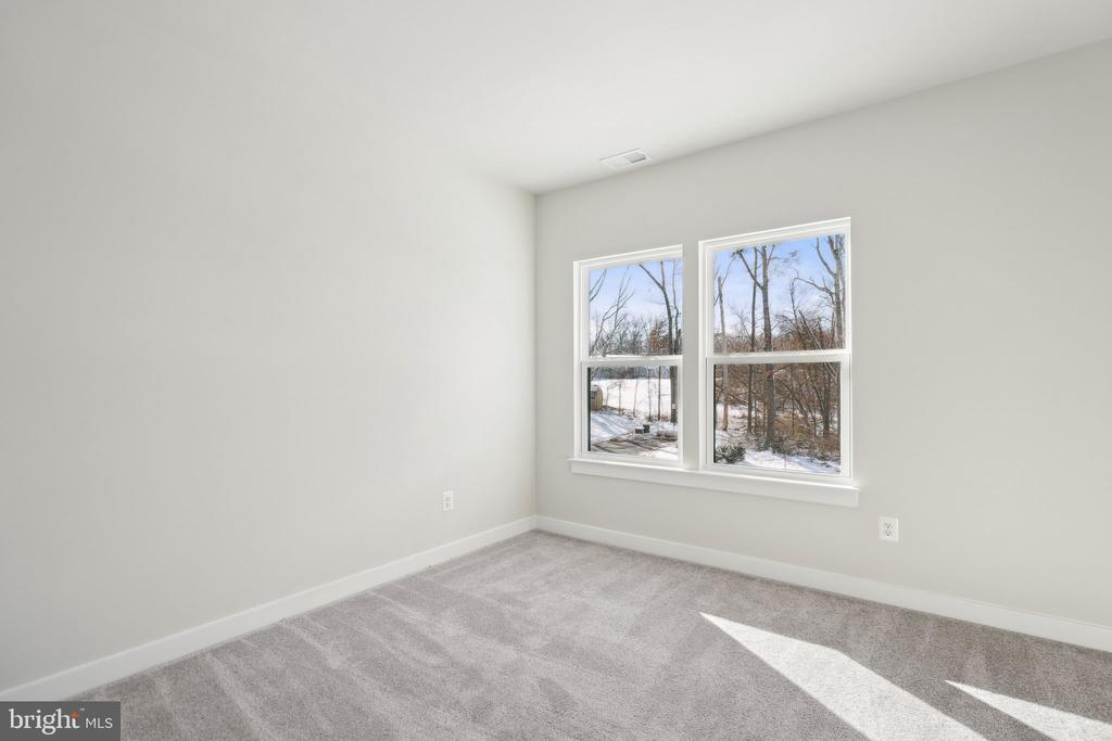21460 MOUNT STERLING TERRACE 201