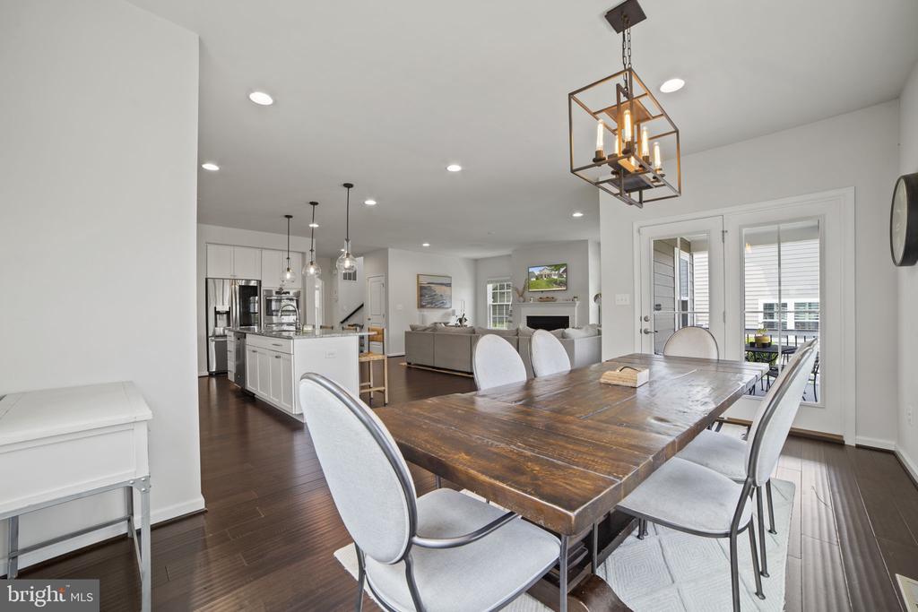 24722 BLACK WILLOW DRIVE