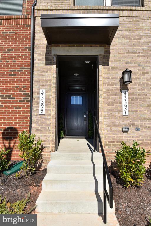 43395 RADFORD DIVIDE TERRACE