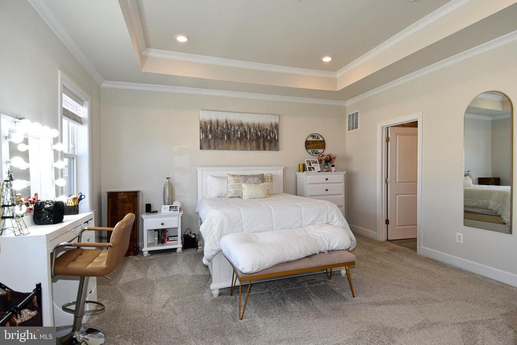 43395 RADFORD DIVIDE TERRACE
