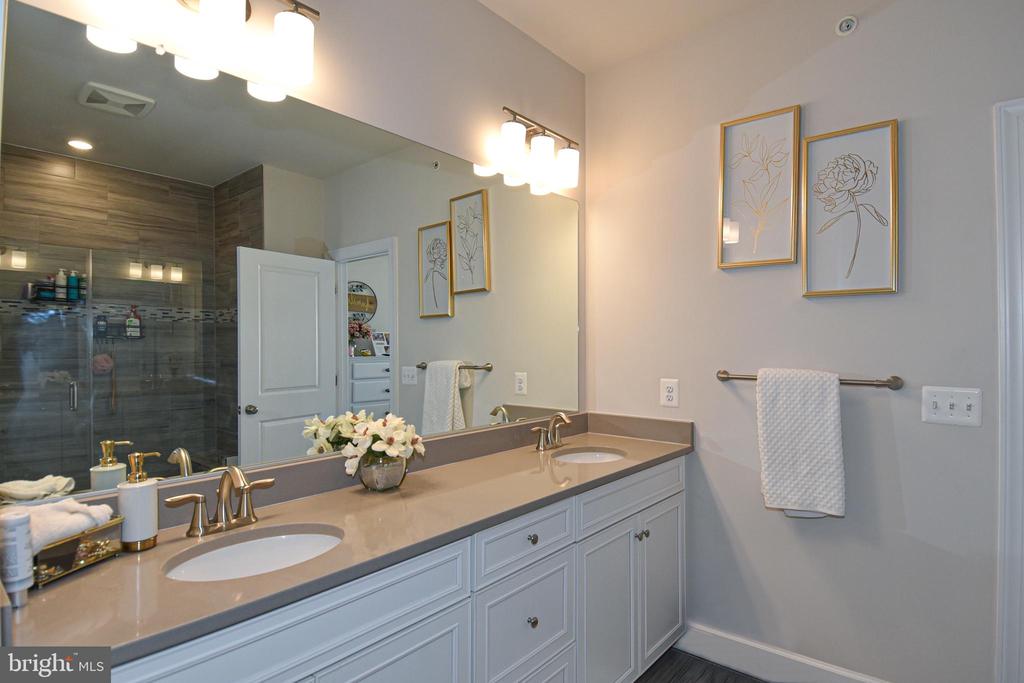 43395 RADFORD DIVIDE TERRACE