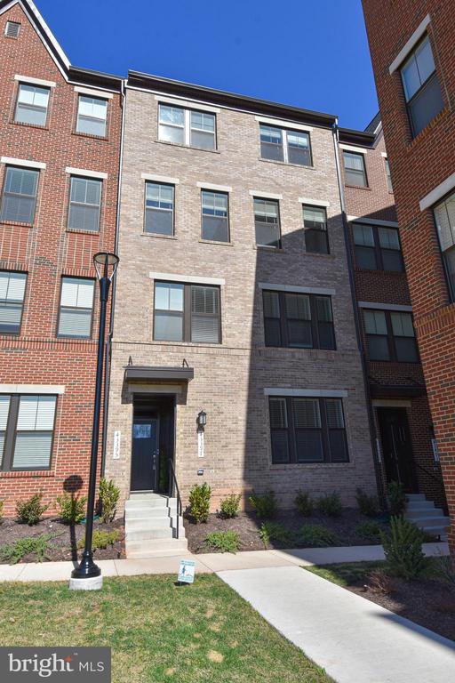43395 RADFORD DIVIDE TERRACE