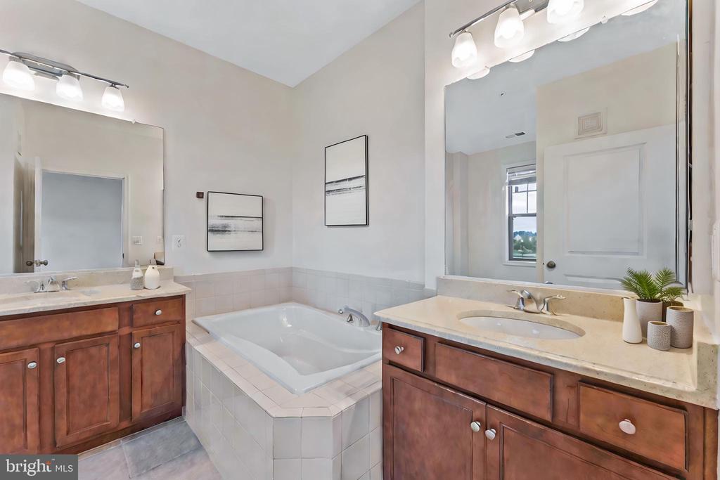 42823 LITTLEHALES TERRACE