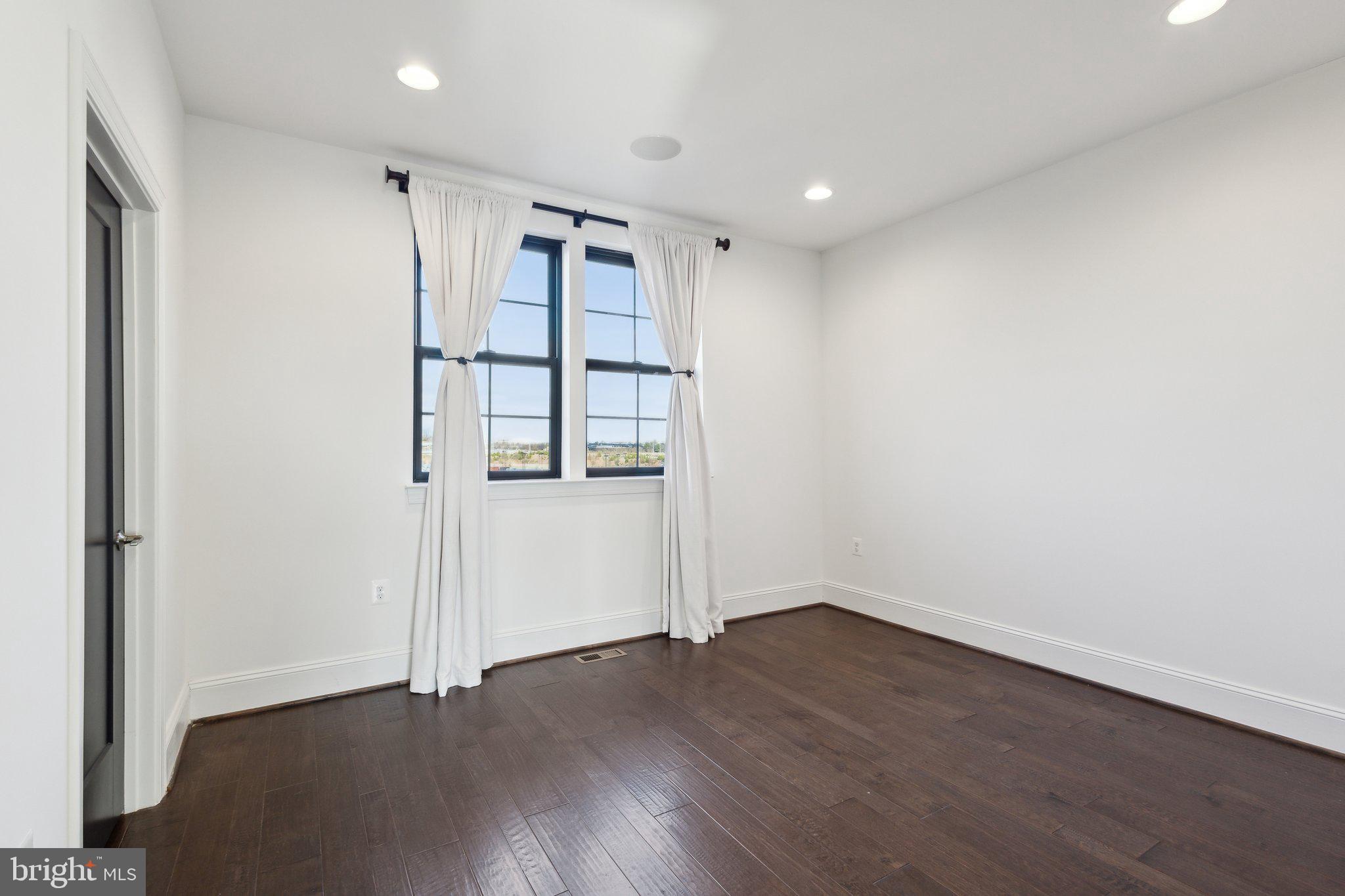 20314 NORTHPARK DRIVE
