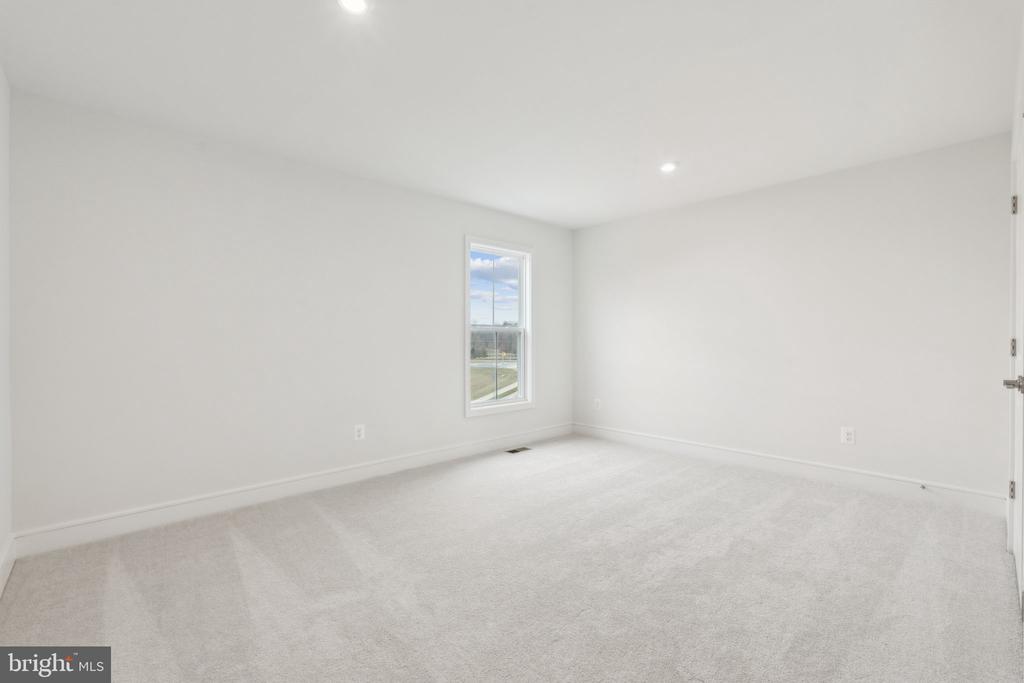 22980 RUNNING WHISPER COURT