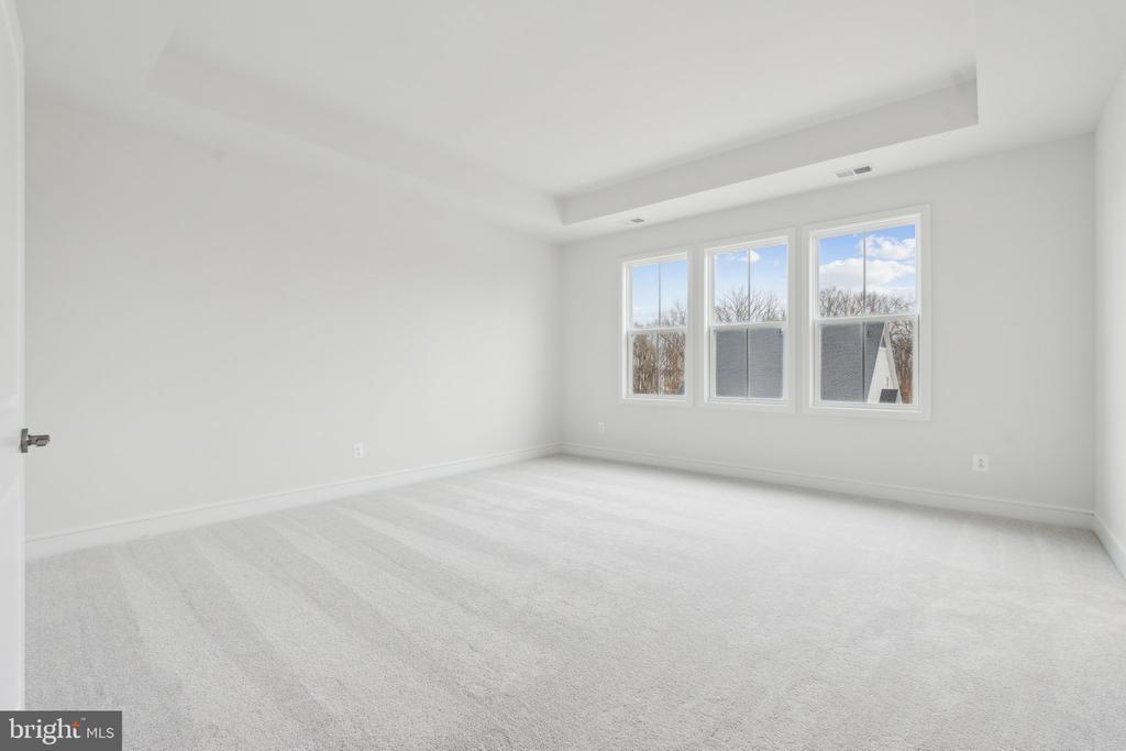 22980 RUNNING WHISPER COURT