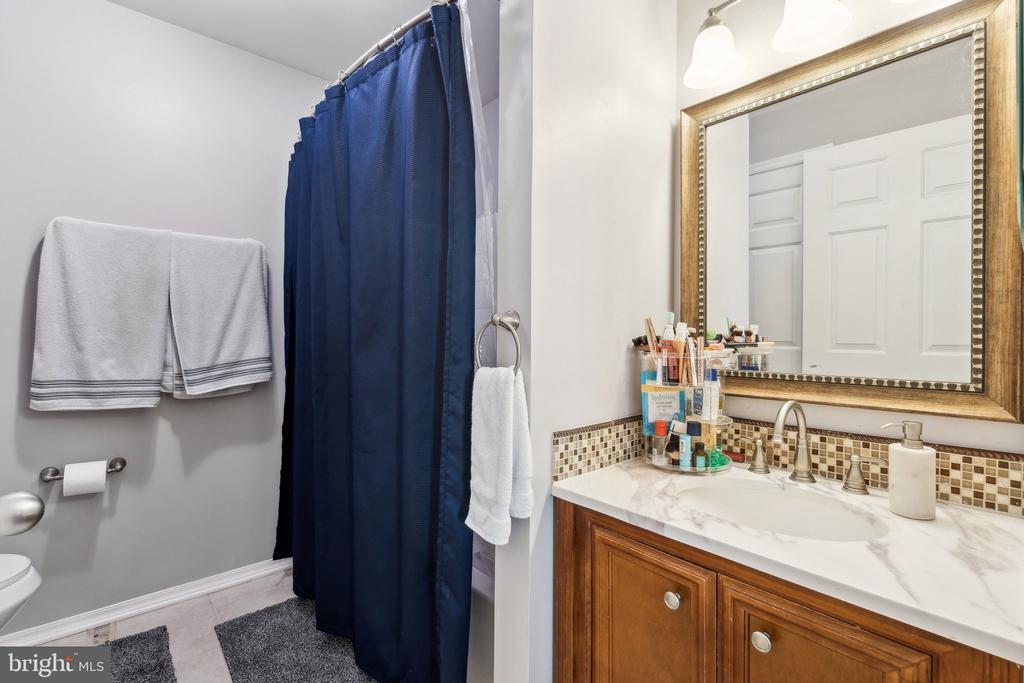 635 CONSTELLATION SQUARE SE G