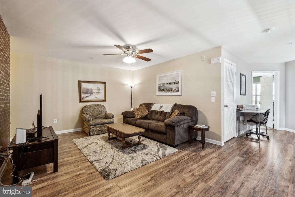 635 CONSTELLATION SQUARE SE G