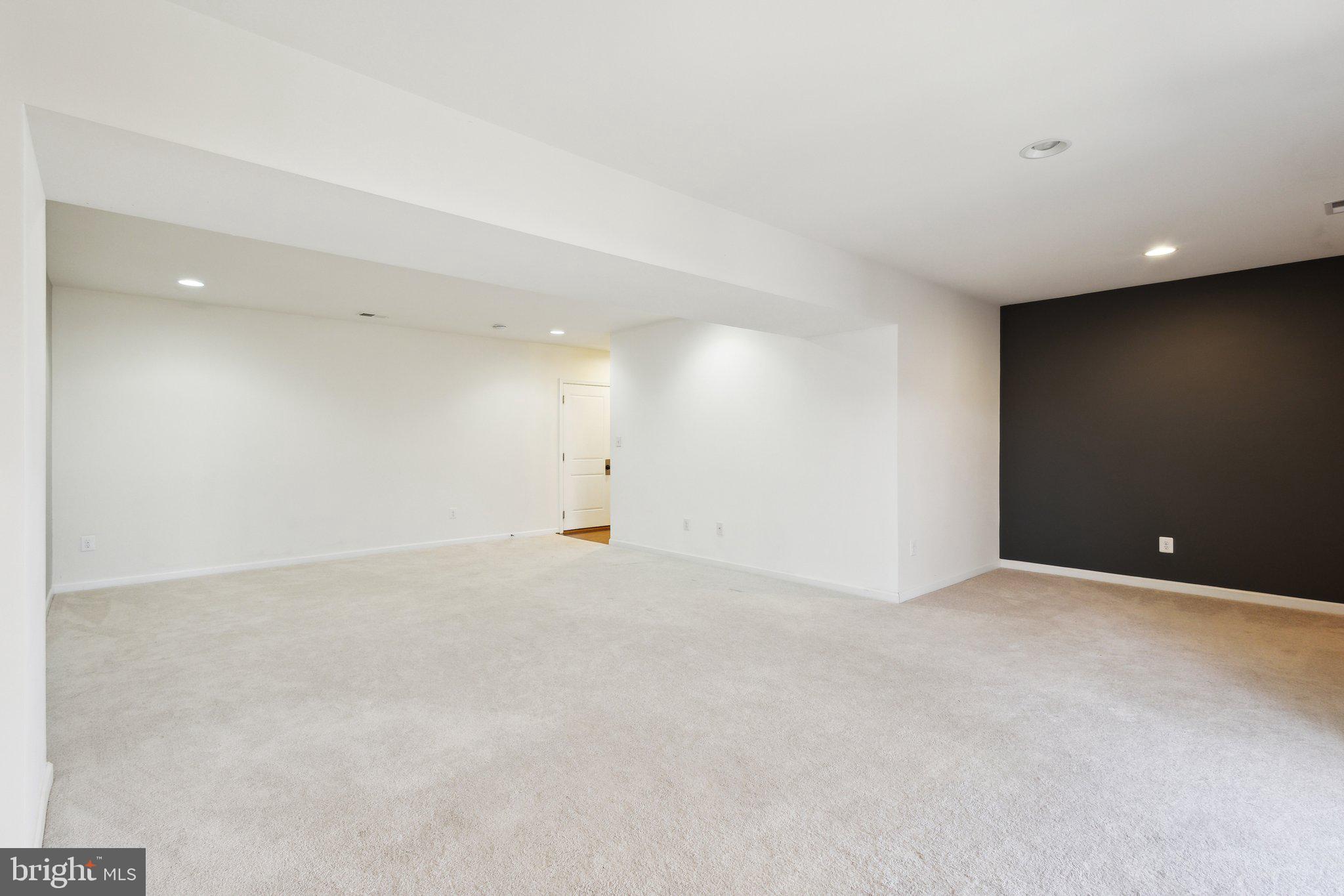 41509 SAGEFIELD SQUARE