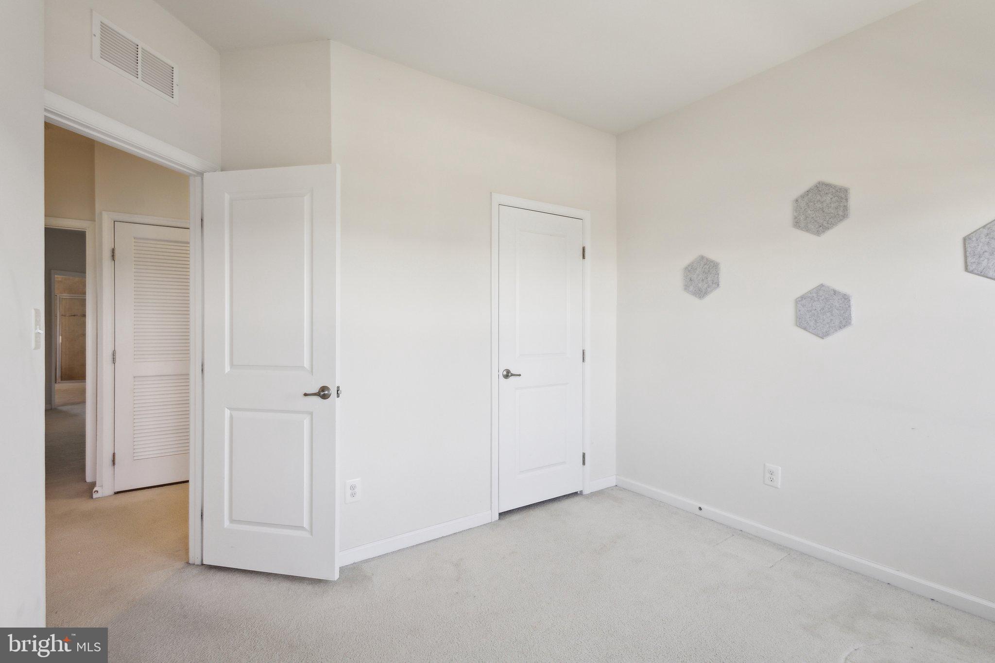 41509 SAGEFIELD SQUARE