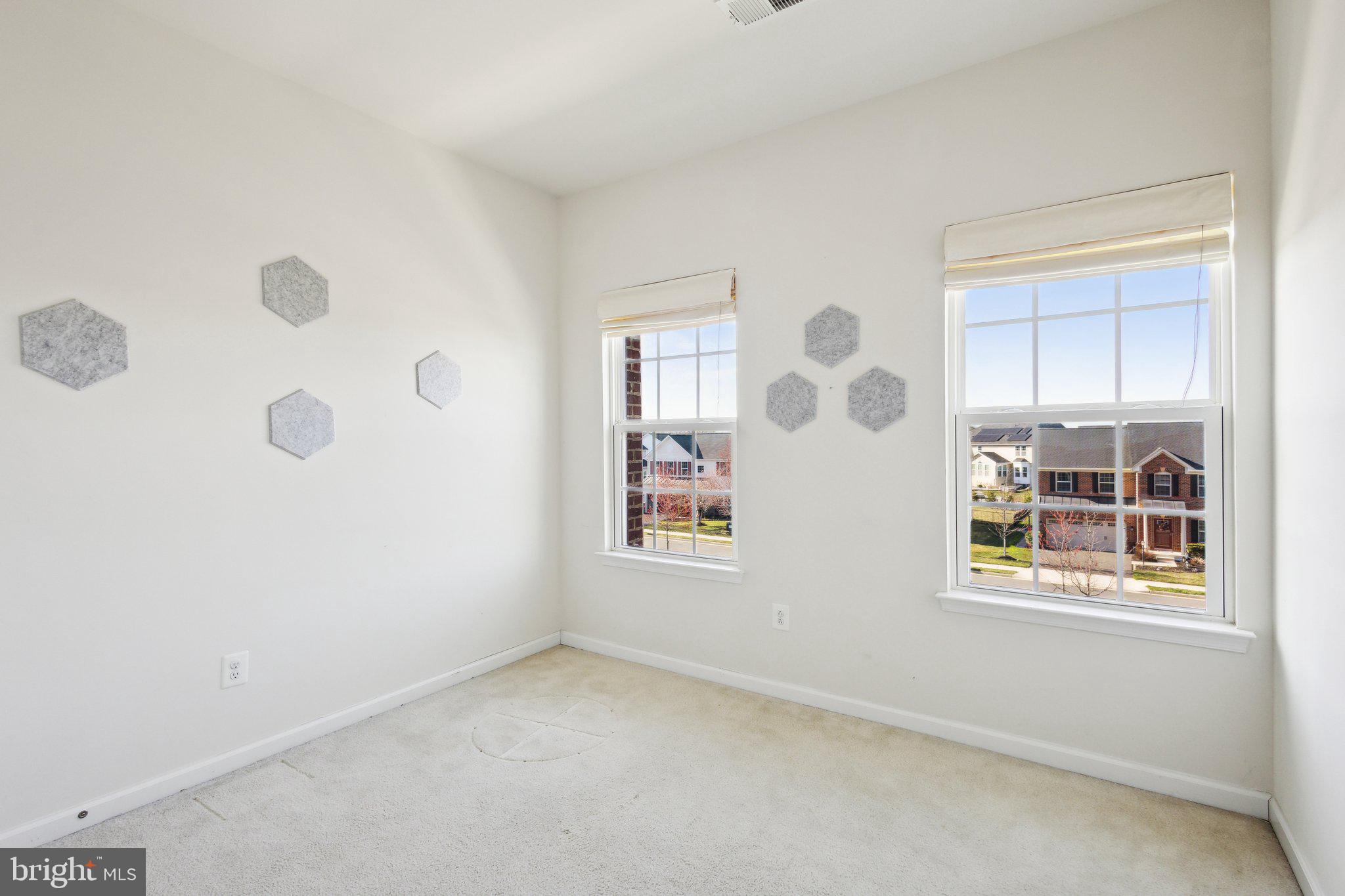 41509 SAGEFIELD SQUARE