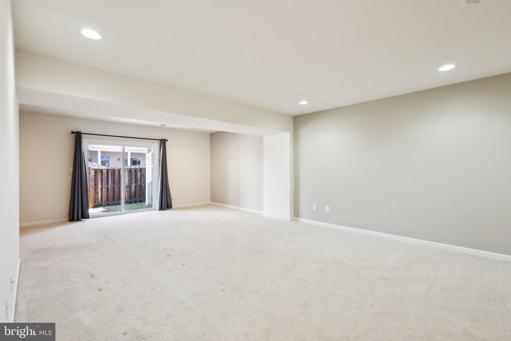 41509 SAGEFIELD SQUARE