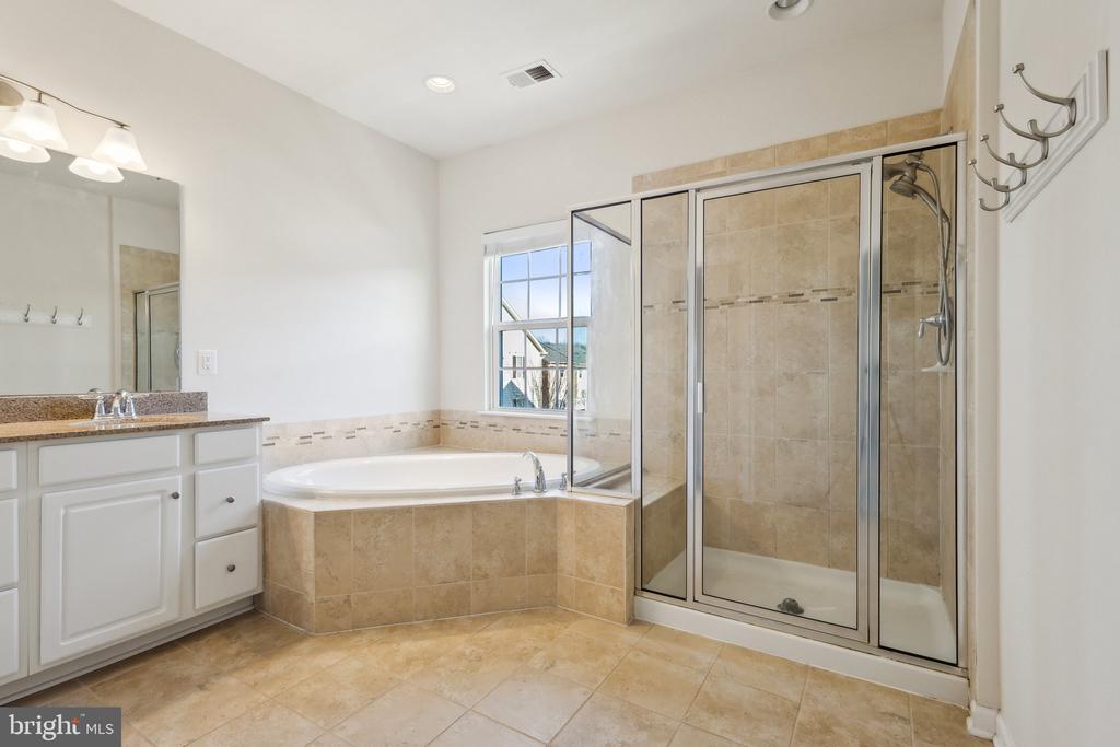 41509 SAGEFIELD SQUARE
