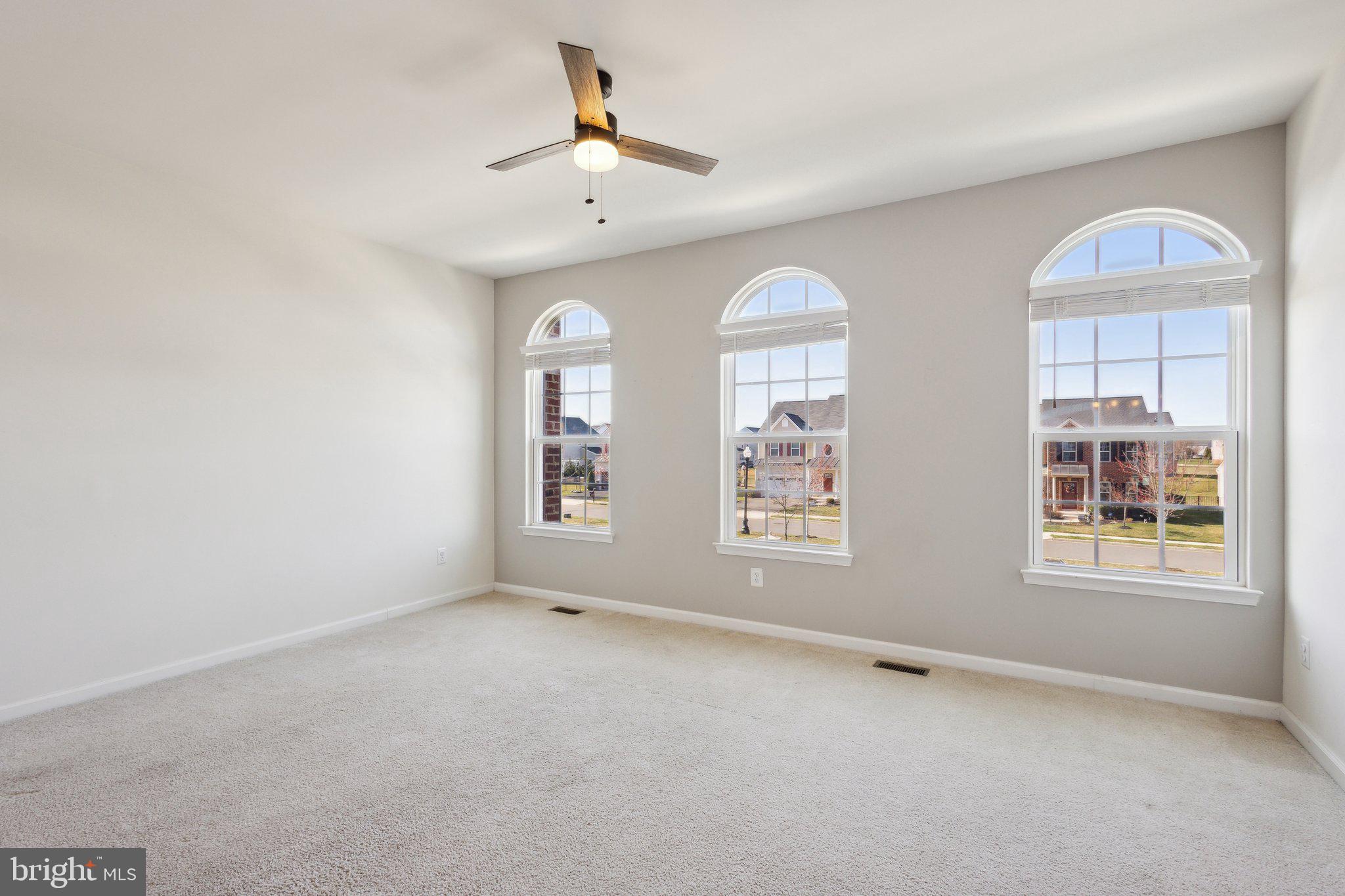41509 SAGEFIELD SQUARE