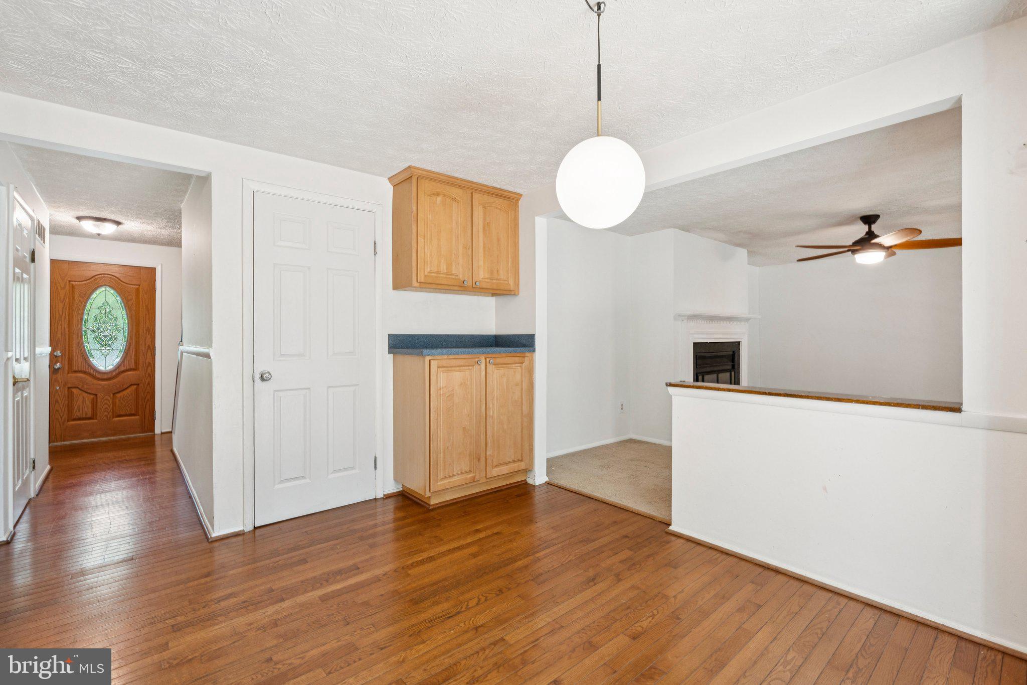 115 S DICKENSON AVENUE