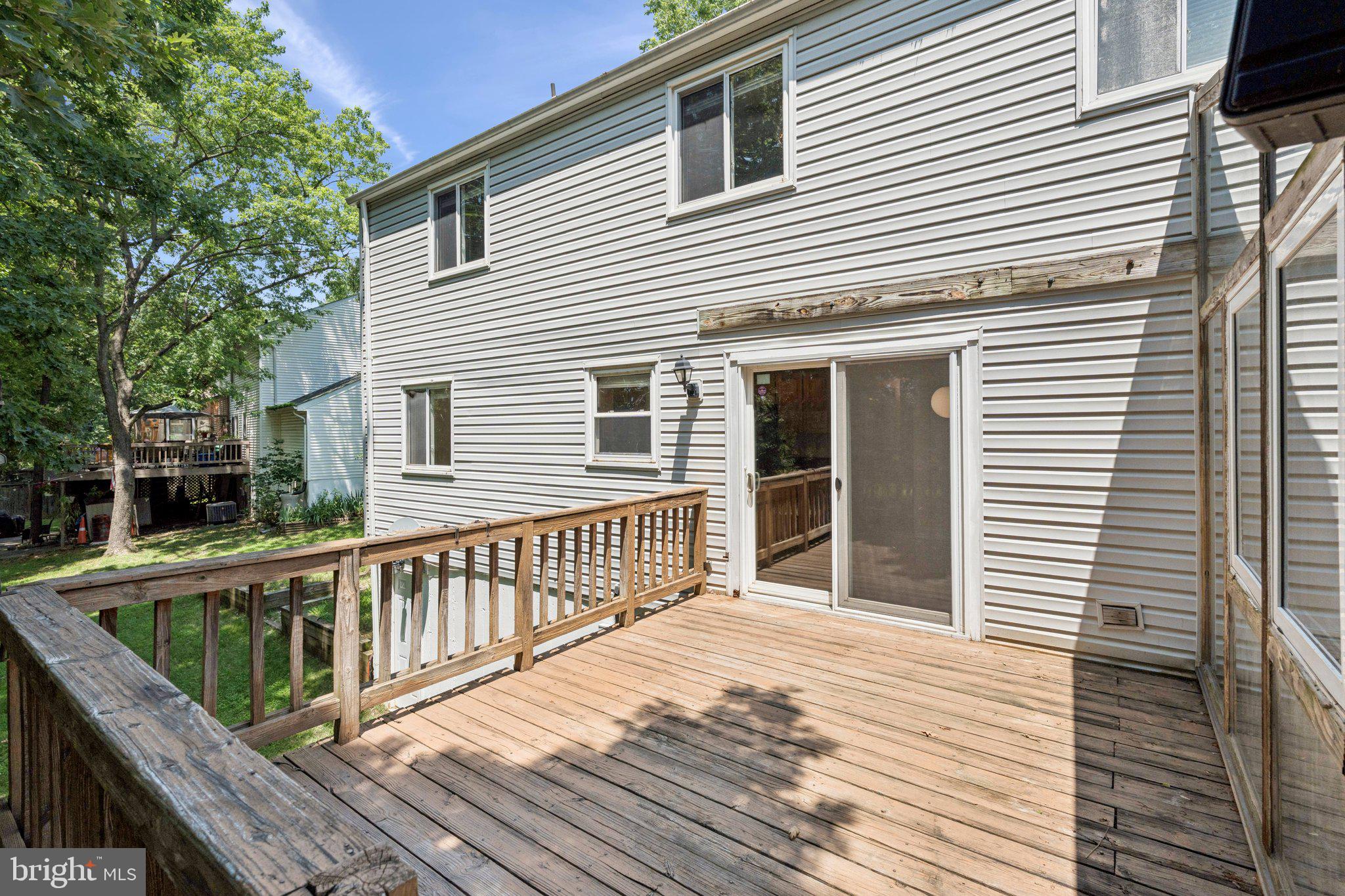 115 S DICKENSON AVENUE