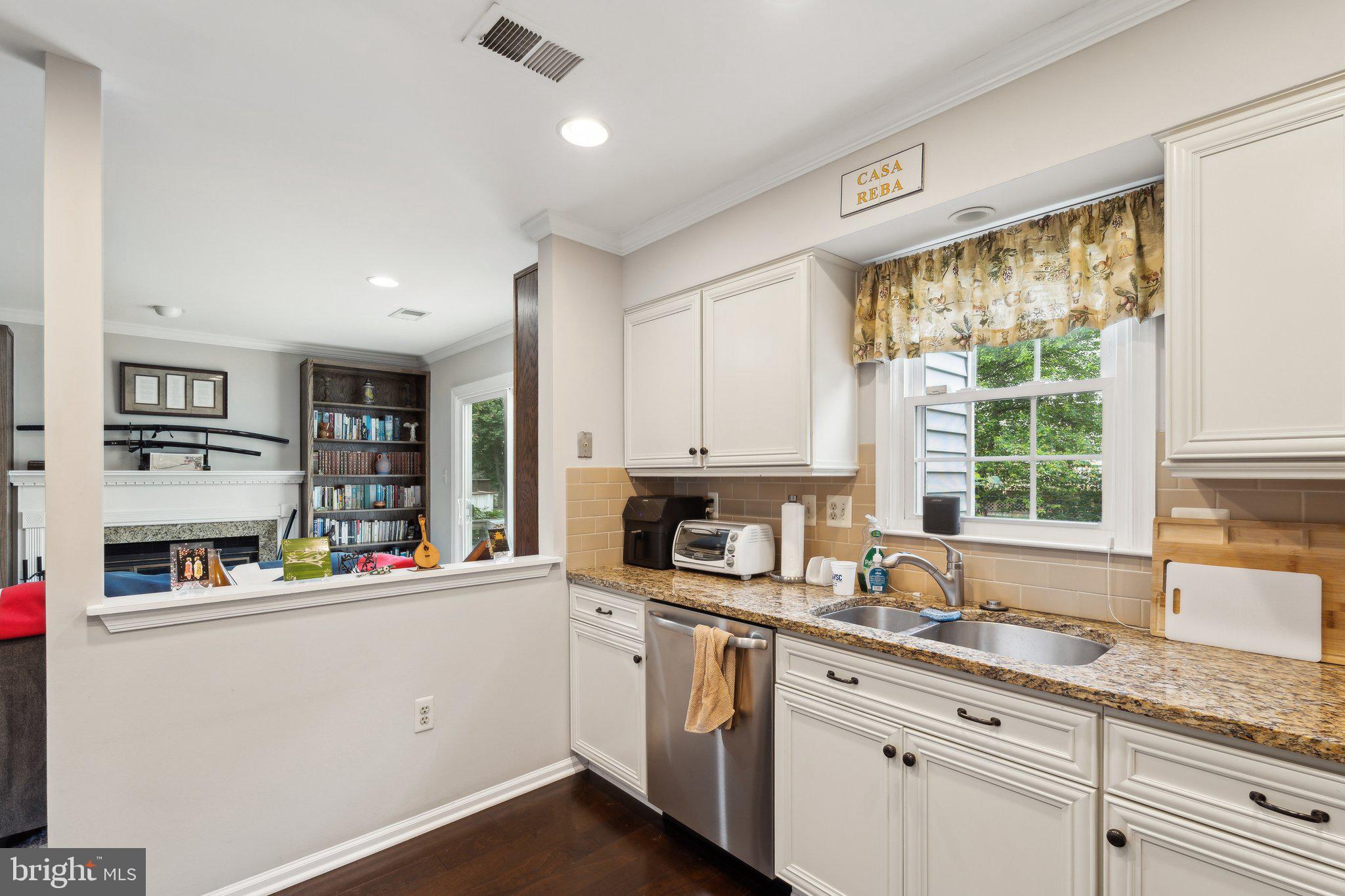 7 MCCARTY COURT