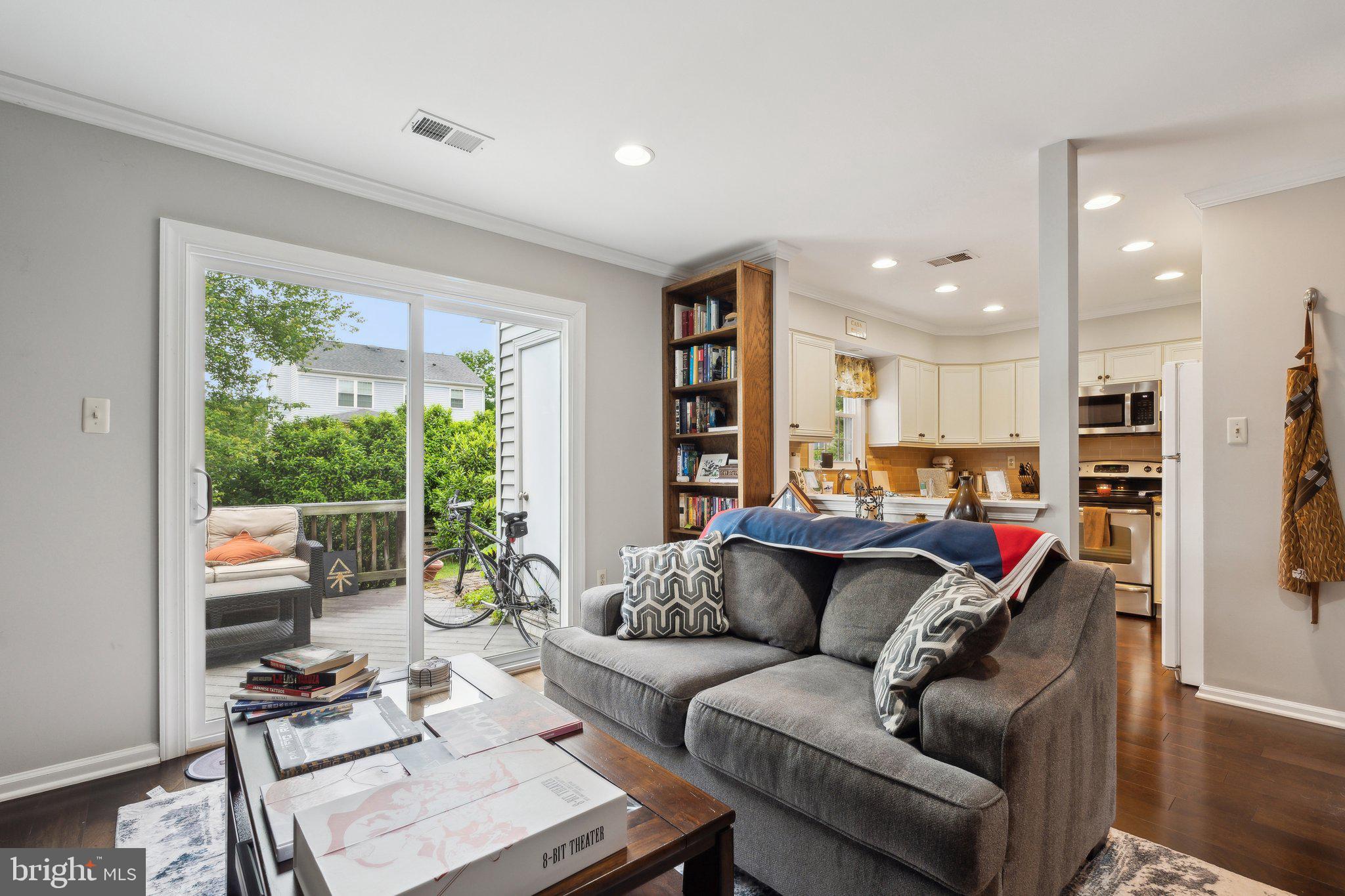 7 MCCARTY COURT