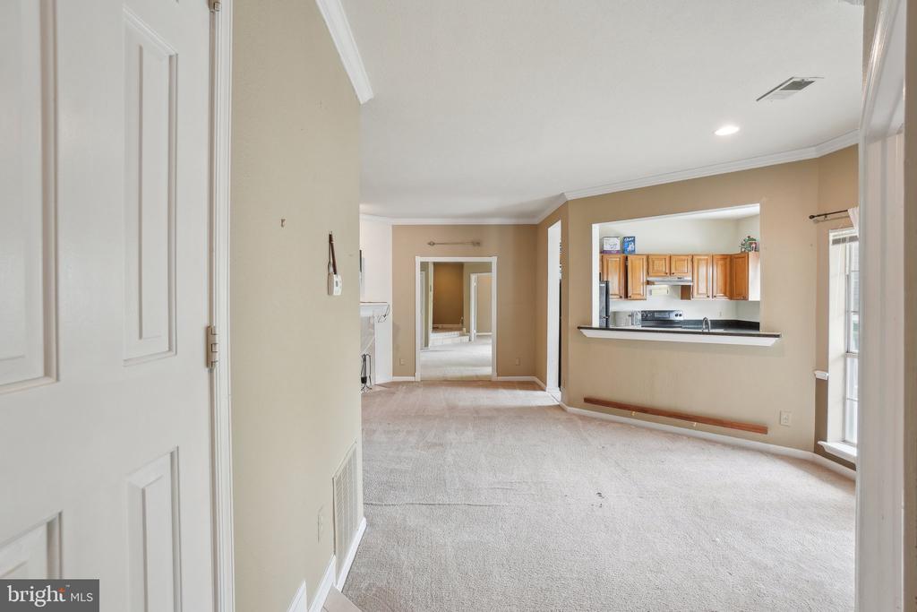 660 GATEWAY DRIVE SE 109