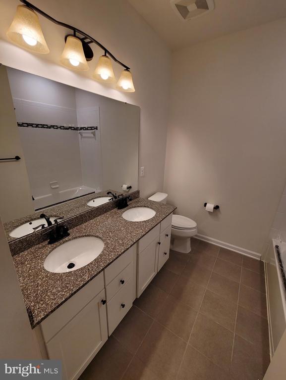 41438 BLACK CHERRY TERRACE