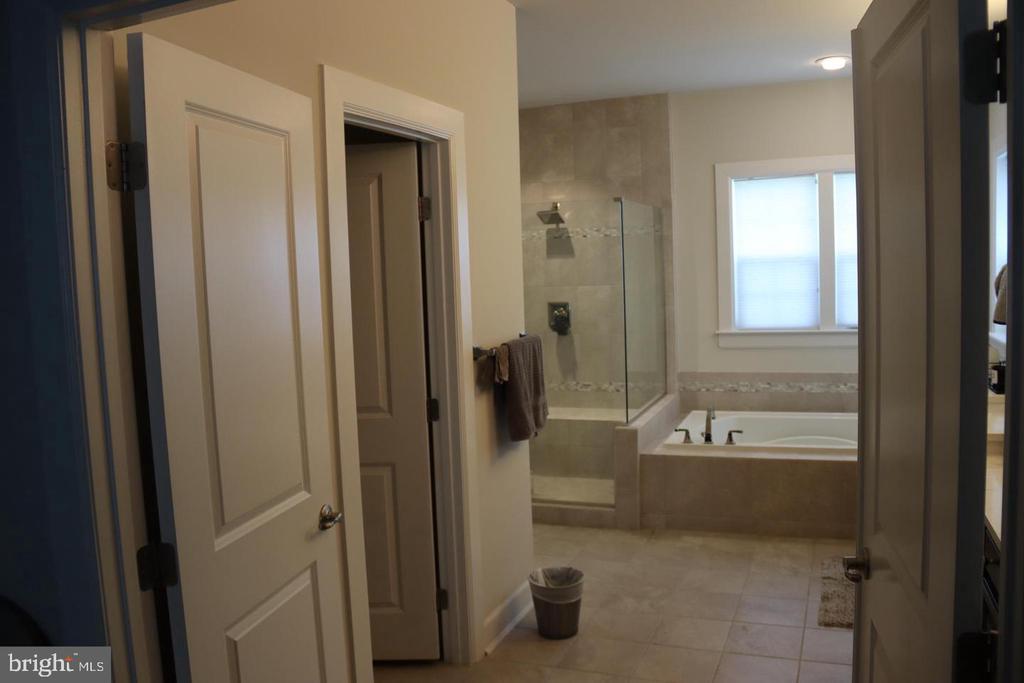 26722 MARBURY ESTATES DRIVE