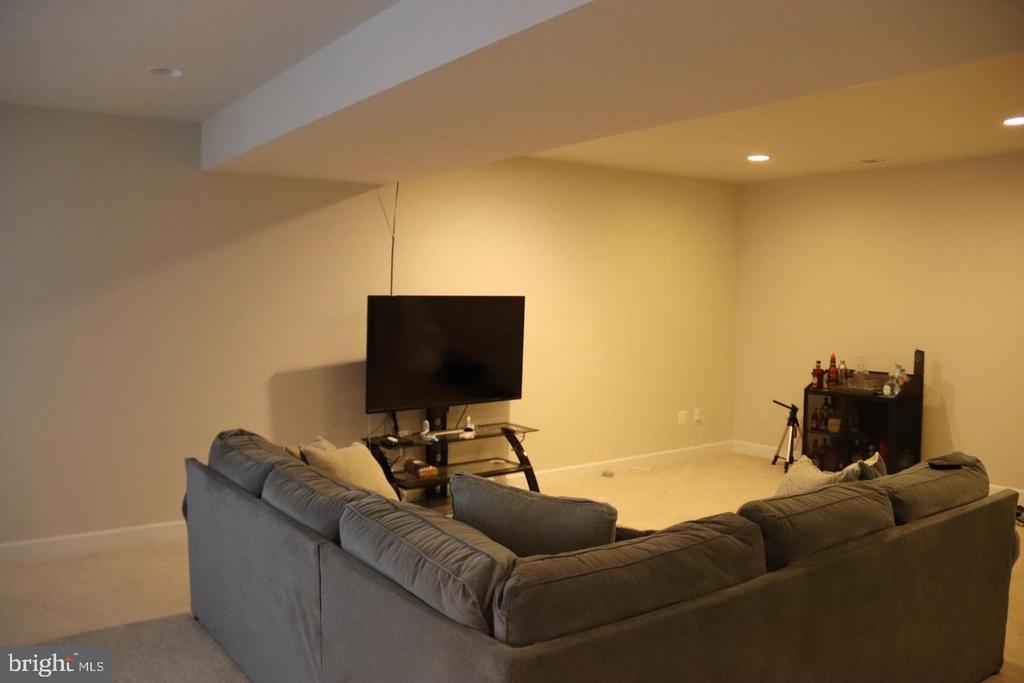 26722 MARBURY ESTATES DRIVE