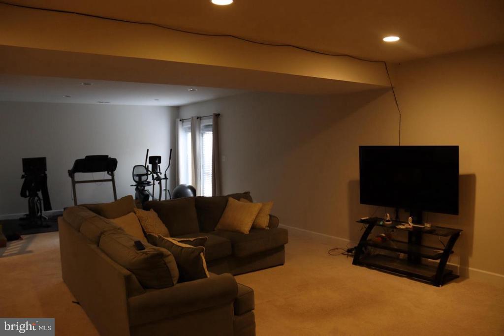 26722 MARBURY ESTATES DRIVE