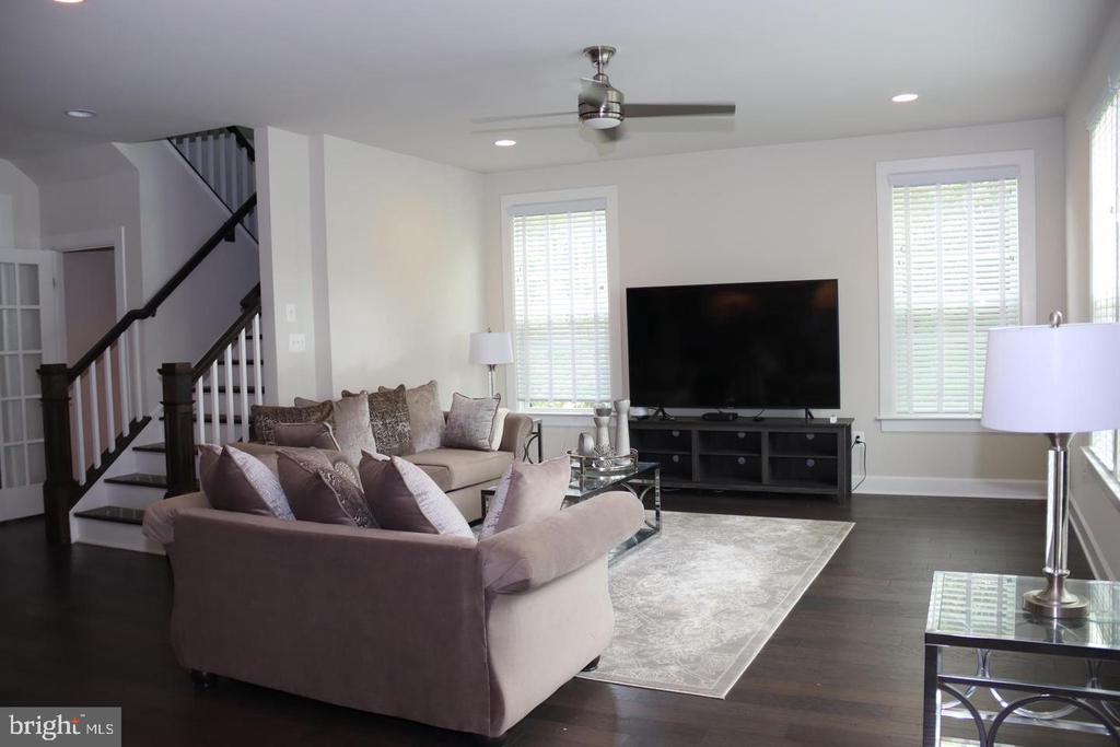 26722 MARBURY ESTATES DRIVE