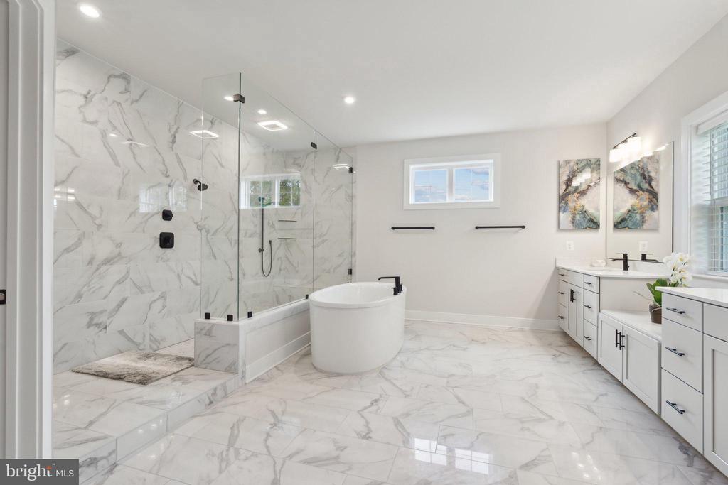 24940 PEACH RIDGE COURT